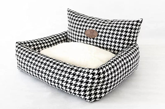 Houndstooth Dog Bed