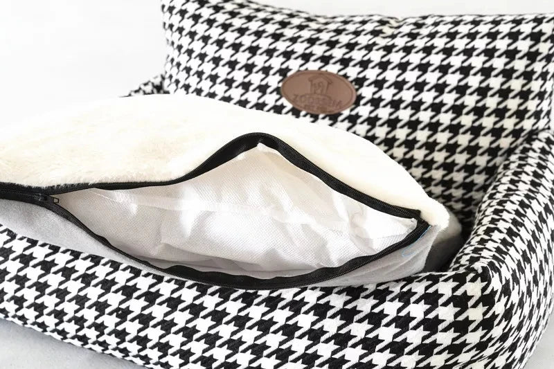 Houndstooth Dog Bed