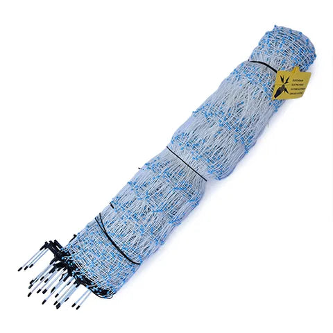Electric chicken netting mesh and fibreglass posts for portable poultry fencing

