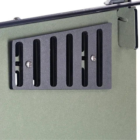Bainbridge chicken coop ventilation panel and flat roof